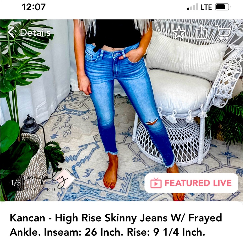 NWT - Kancan High Rise Skinny Jeans Frayed Ankle